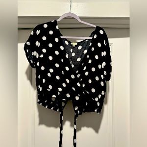 Polkadot crop top. Size XL